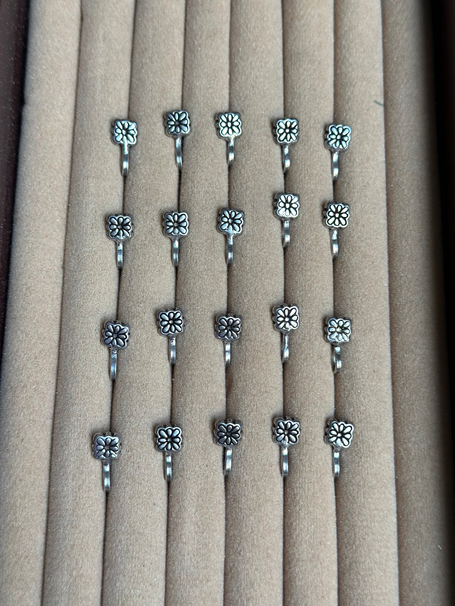 Square Nosecuff Pair