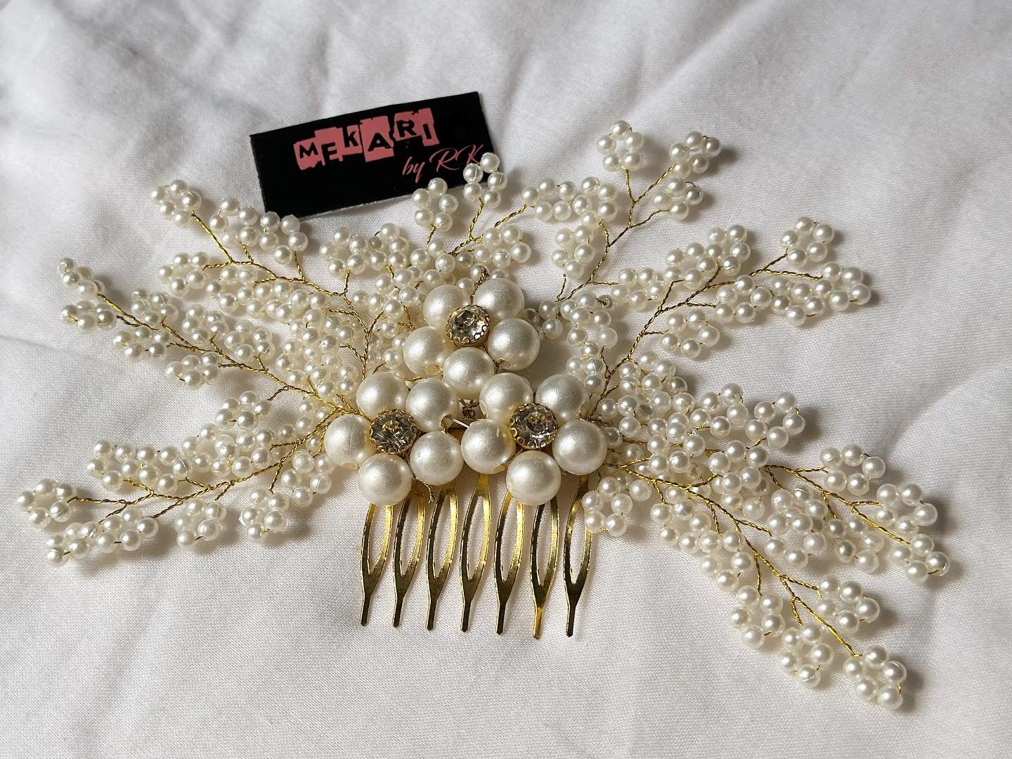 Trio Flower Comb Accessory