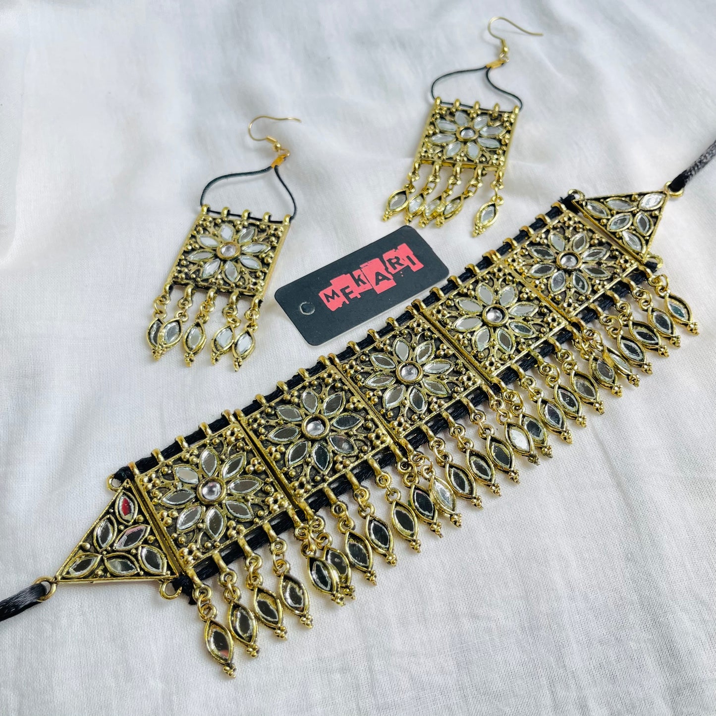 MIRROR PHOOL CHOKER SET