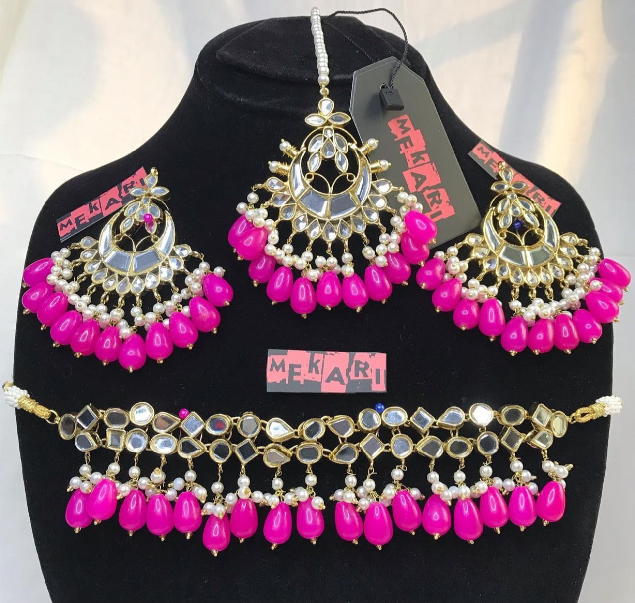 ZEEBAISH CHOKER SET (Hot Pink)