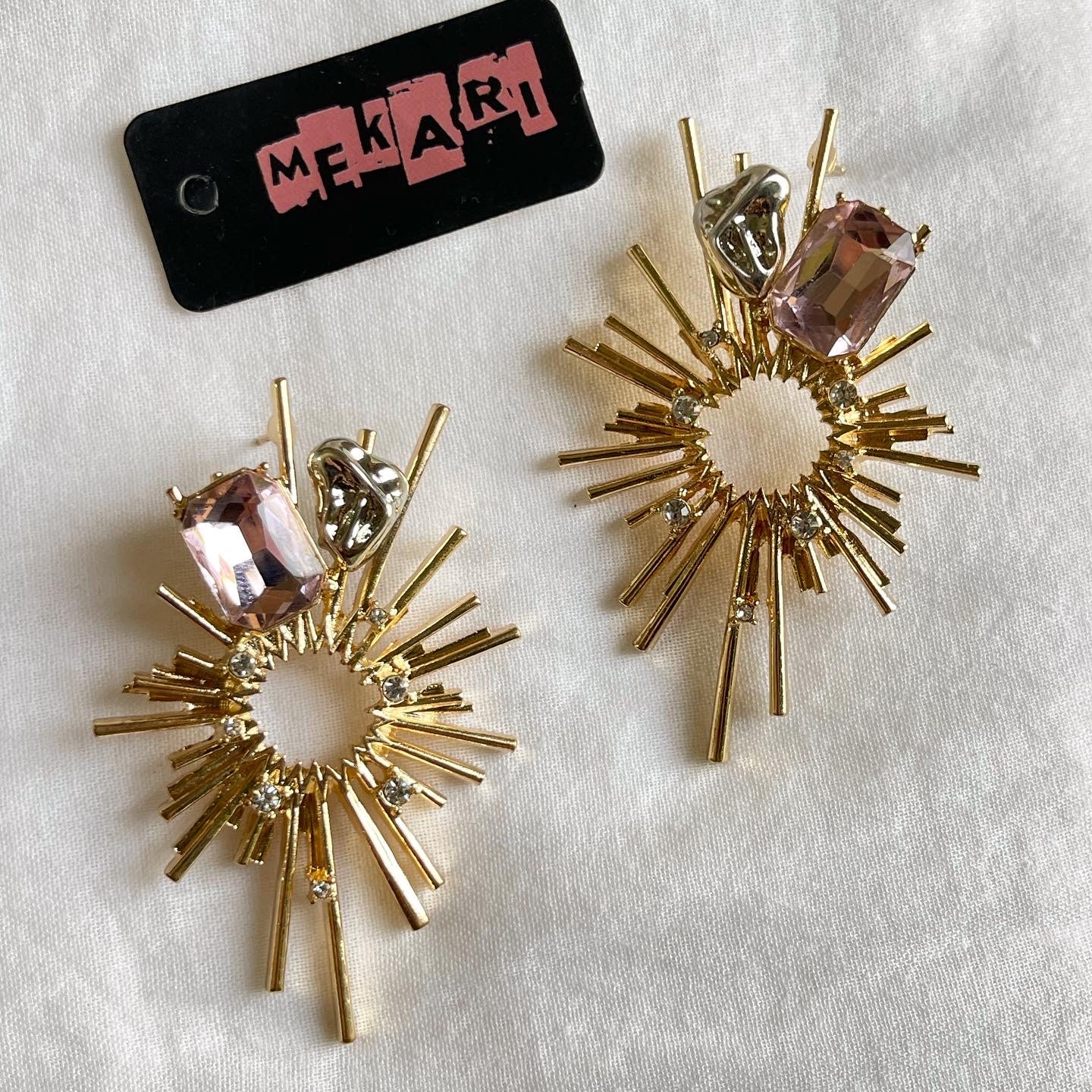 Night Fall Earrings (Pink)