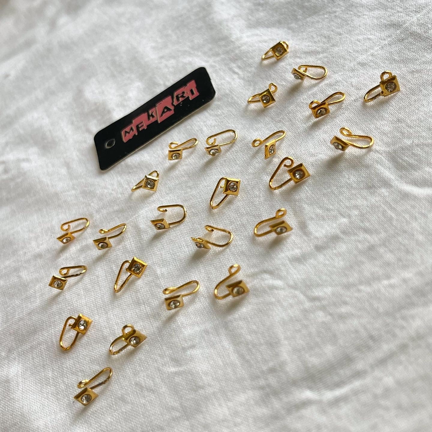 Square Zircon Nosecuff