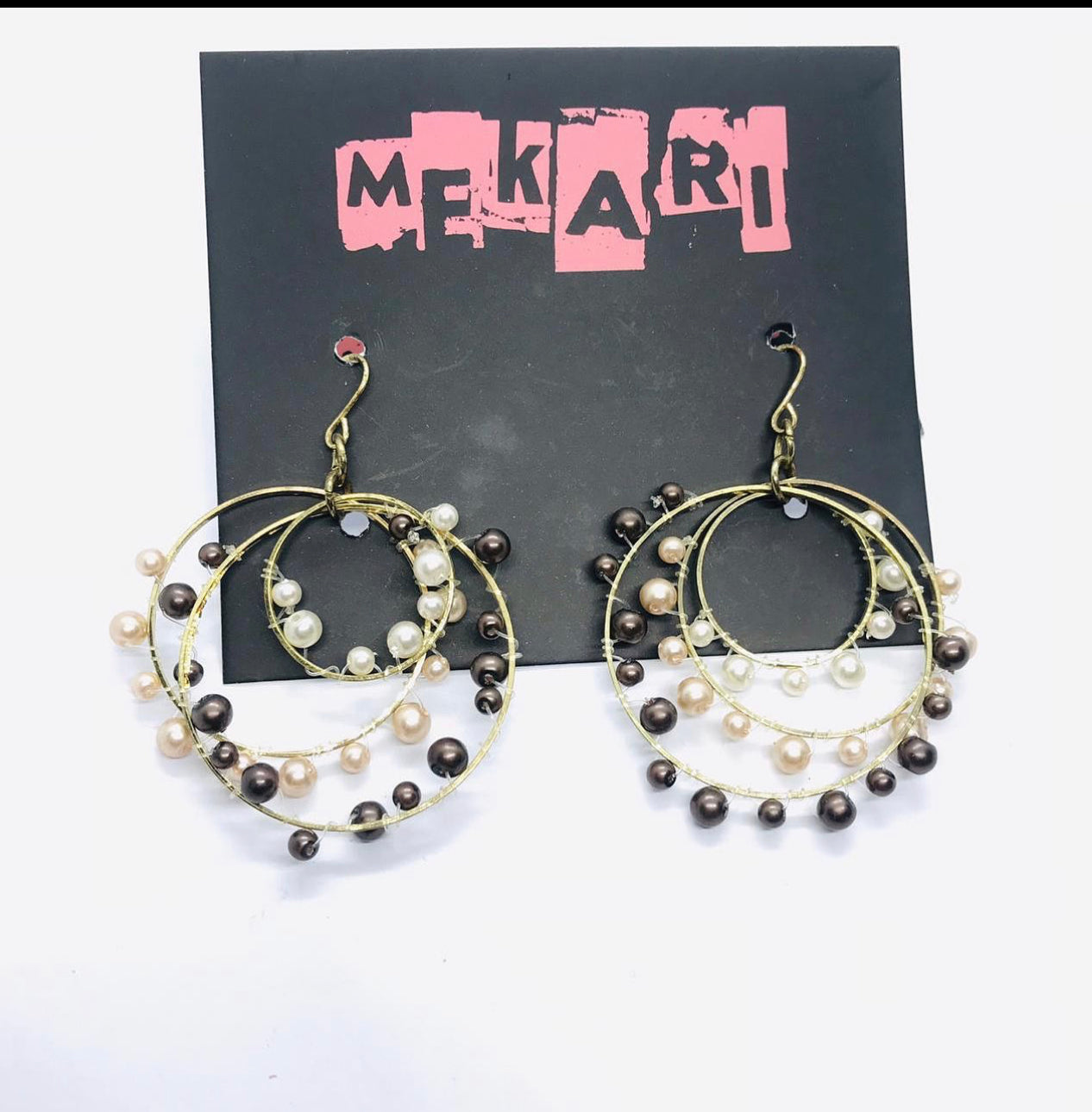 PEARL LAYER HOOPS