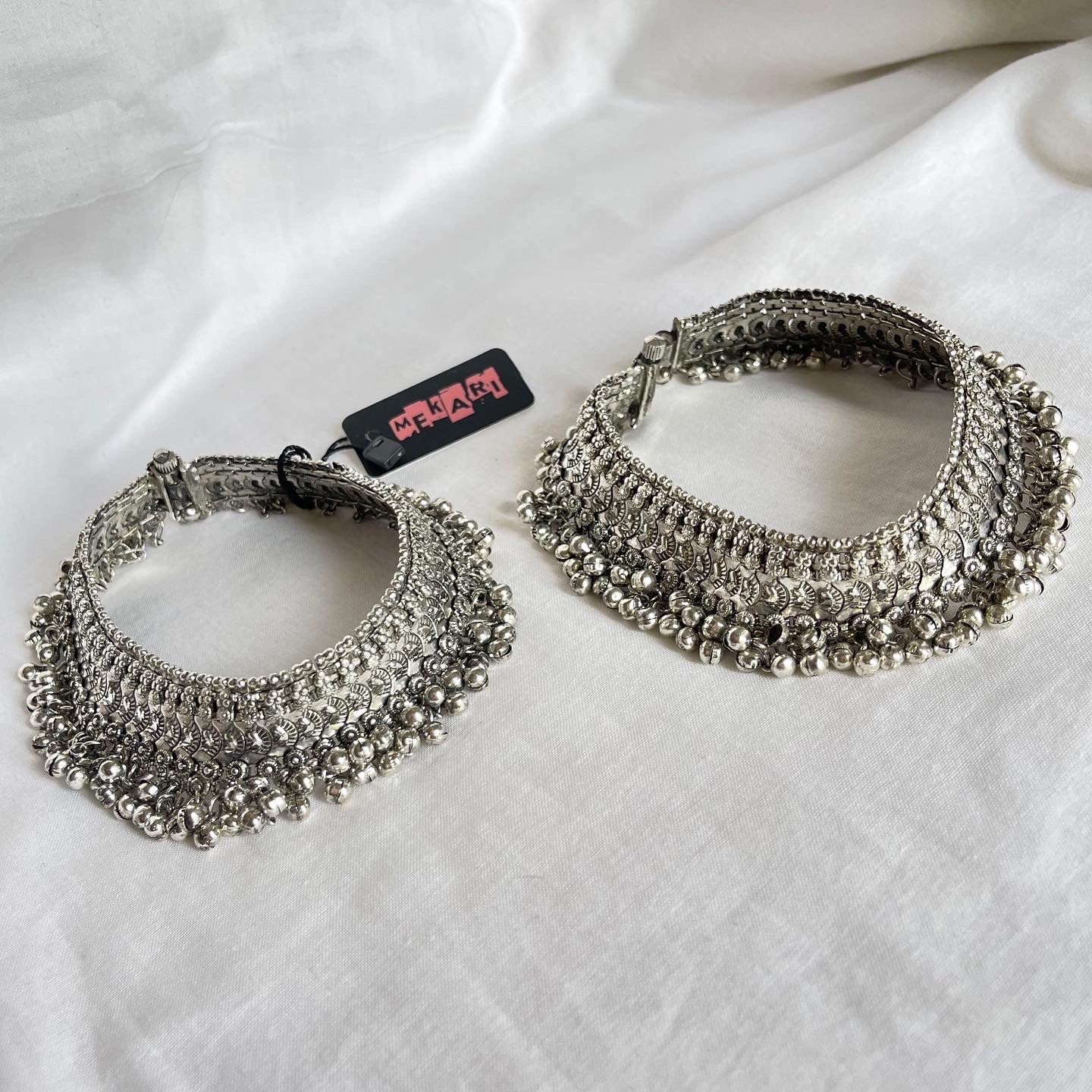 Broad Oxidized Ghungru Anklet