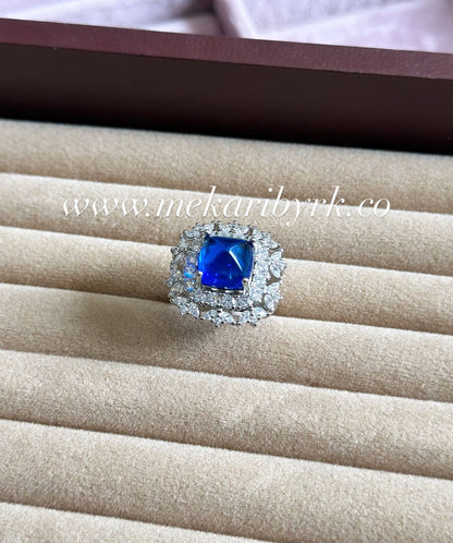 Princess Cut Sapphire Ring