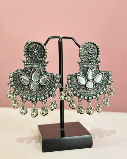 Yulza Earrings