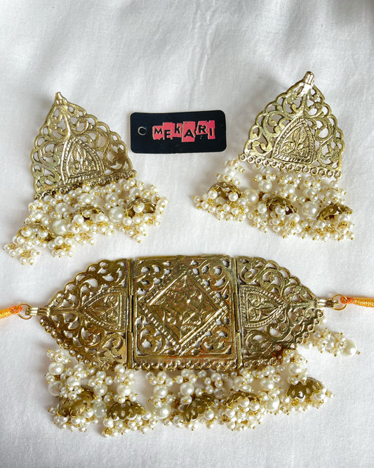 Afghani Jhumki Choker Set