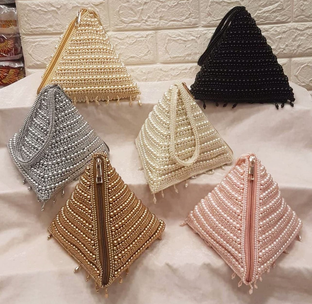 Pearl Triangular Potli