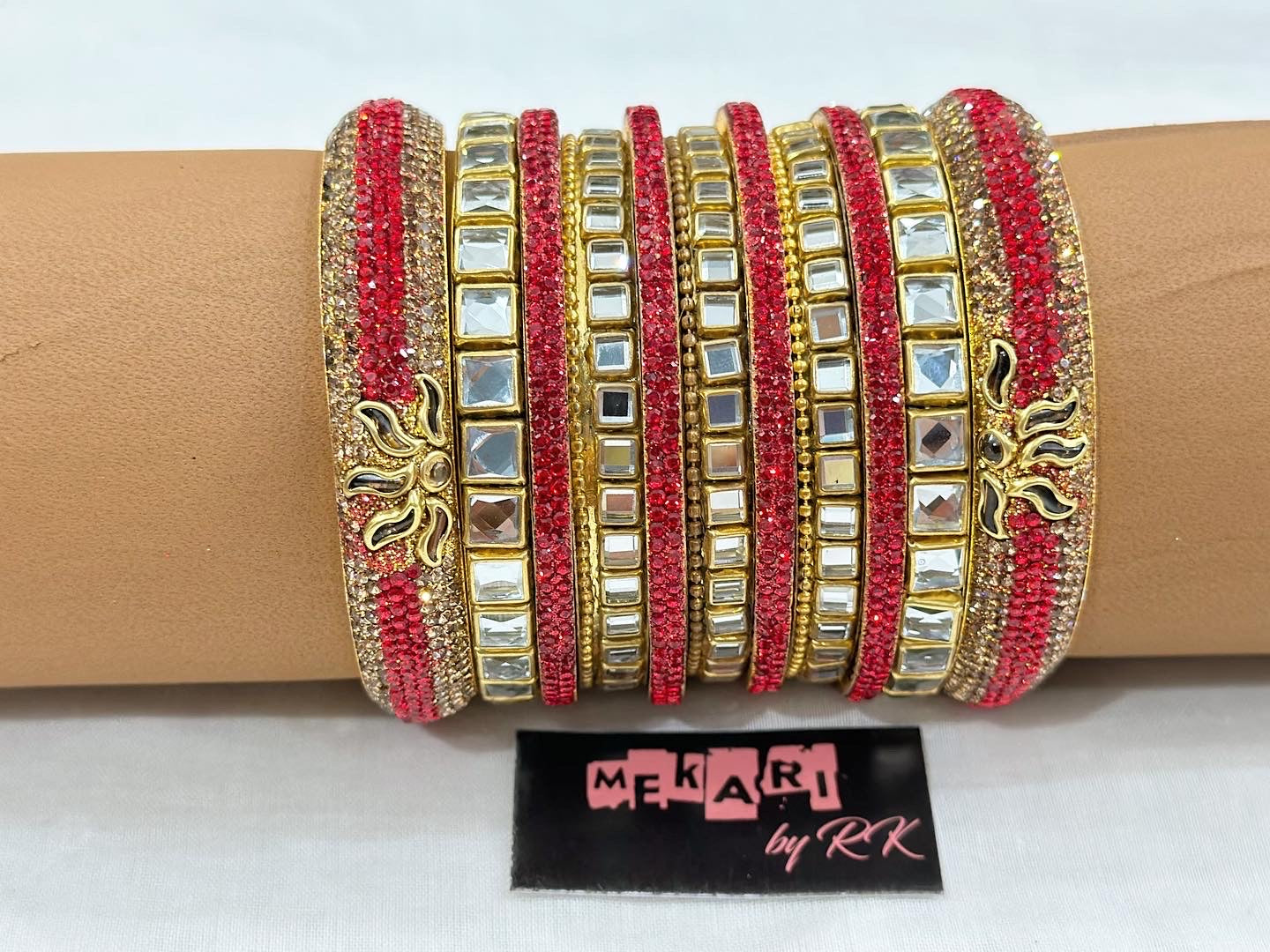 Laal Kundan Kangan Bangles
