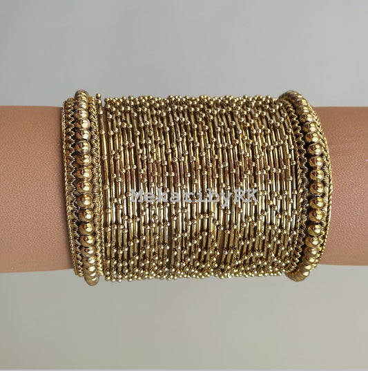 Roohi Bangle Set