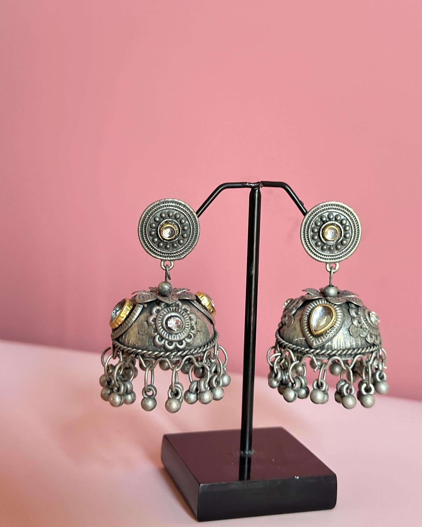 Hooria Jhumka