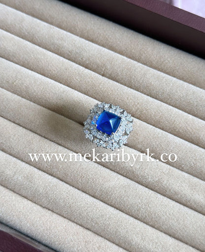 Princess Cut Sapphire Ring