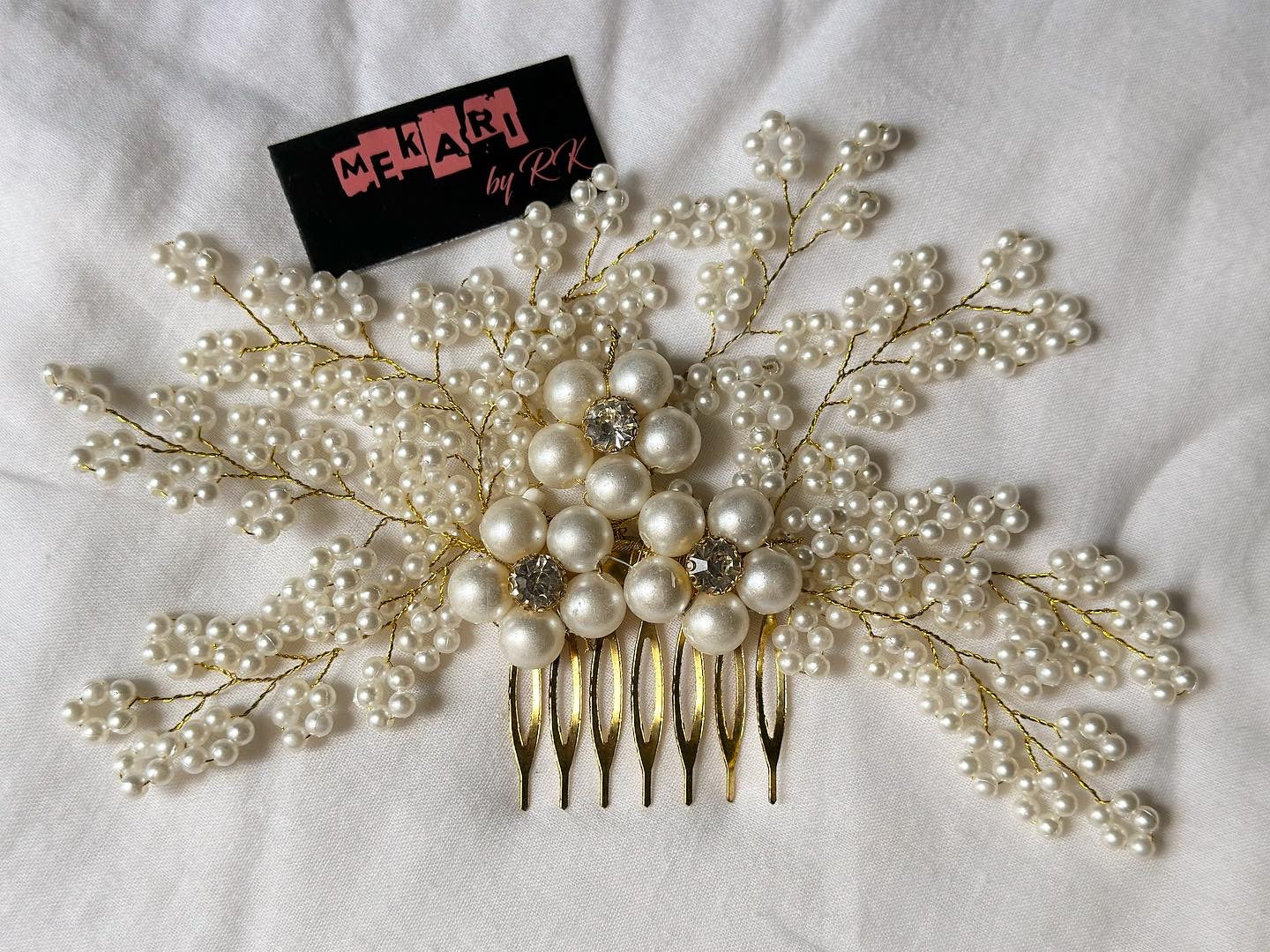 Trio Flower Comb Accessory