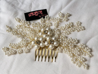 Trio Flower Comb Accessory