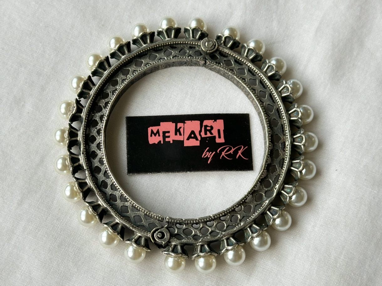Pearl Bangle