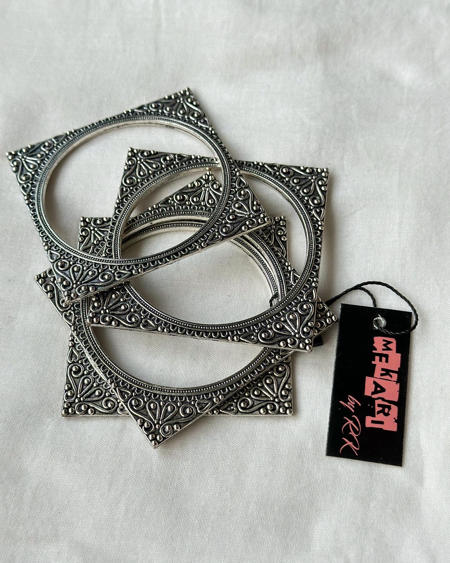 Intricate Square Kangan