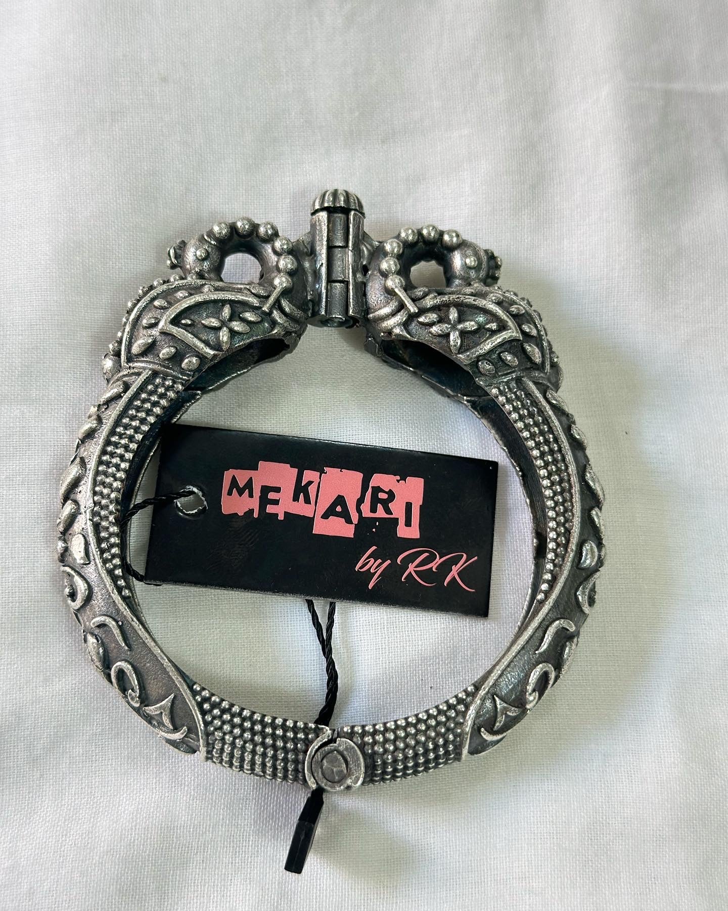 Intricate Premium Peacock Kangan