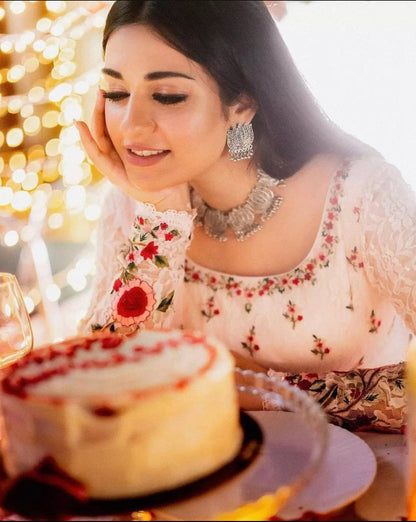 SARA Necklace Set  (Silver )