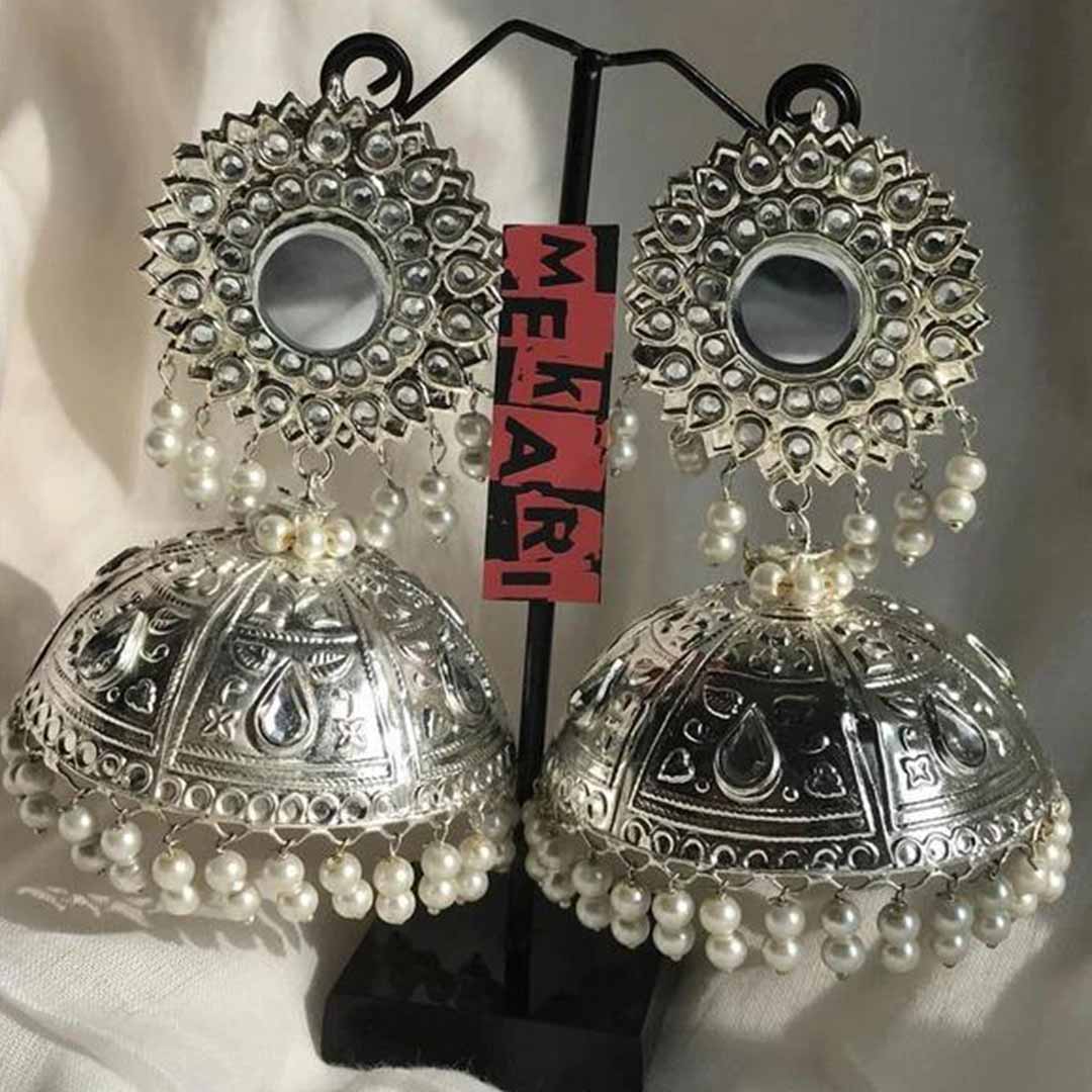 Hania Oversized Jhumka 2
