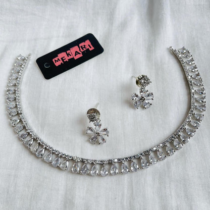 SINGLE LINE ZIRCON SET