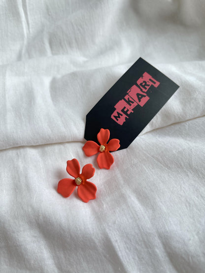 4 PETAL FLOWER STUD