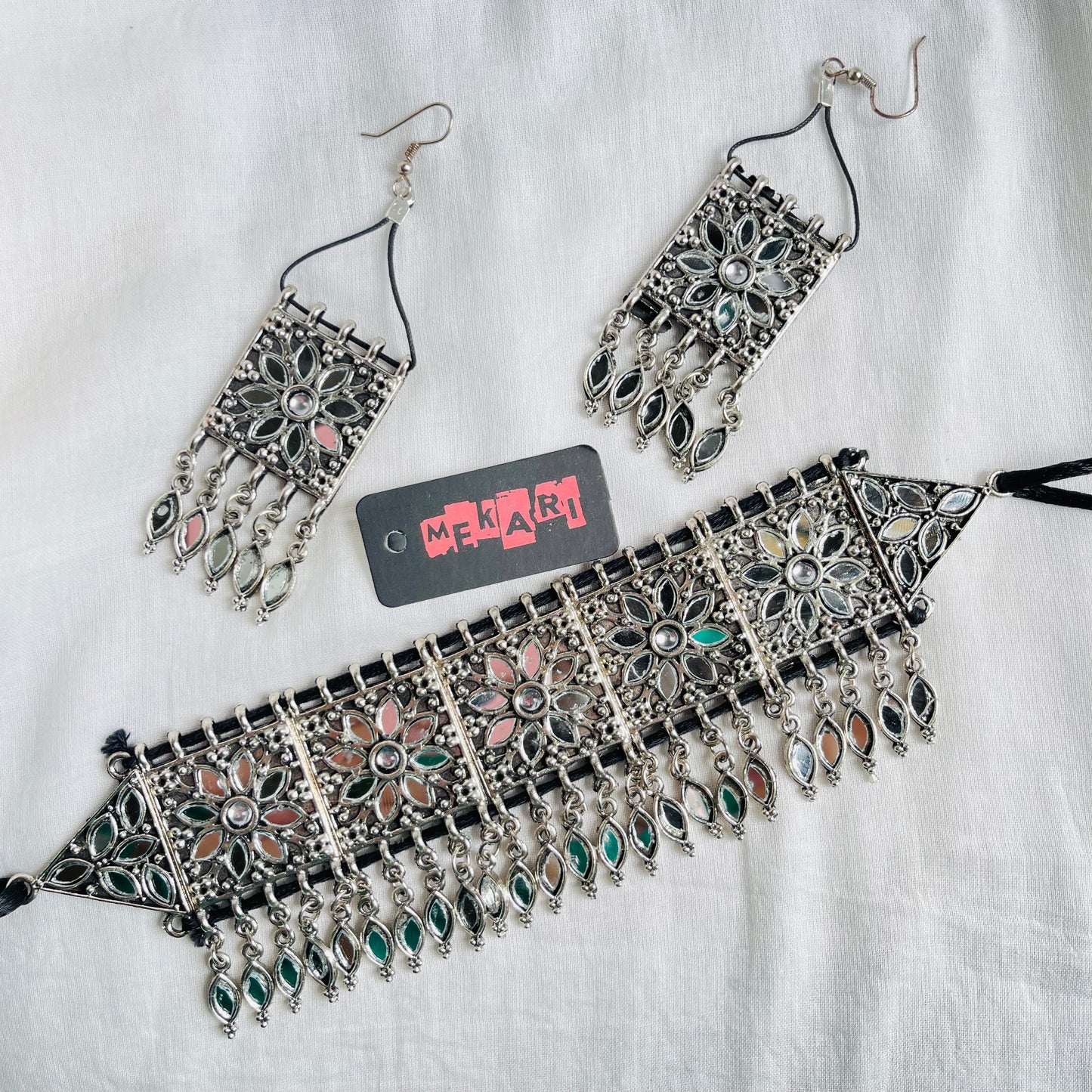 MIRROR PHOOL CHOKER SET