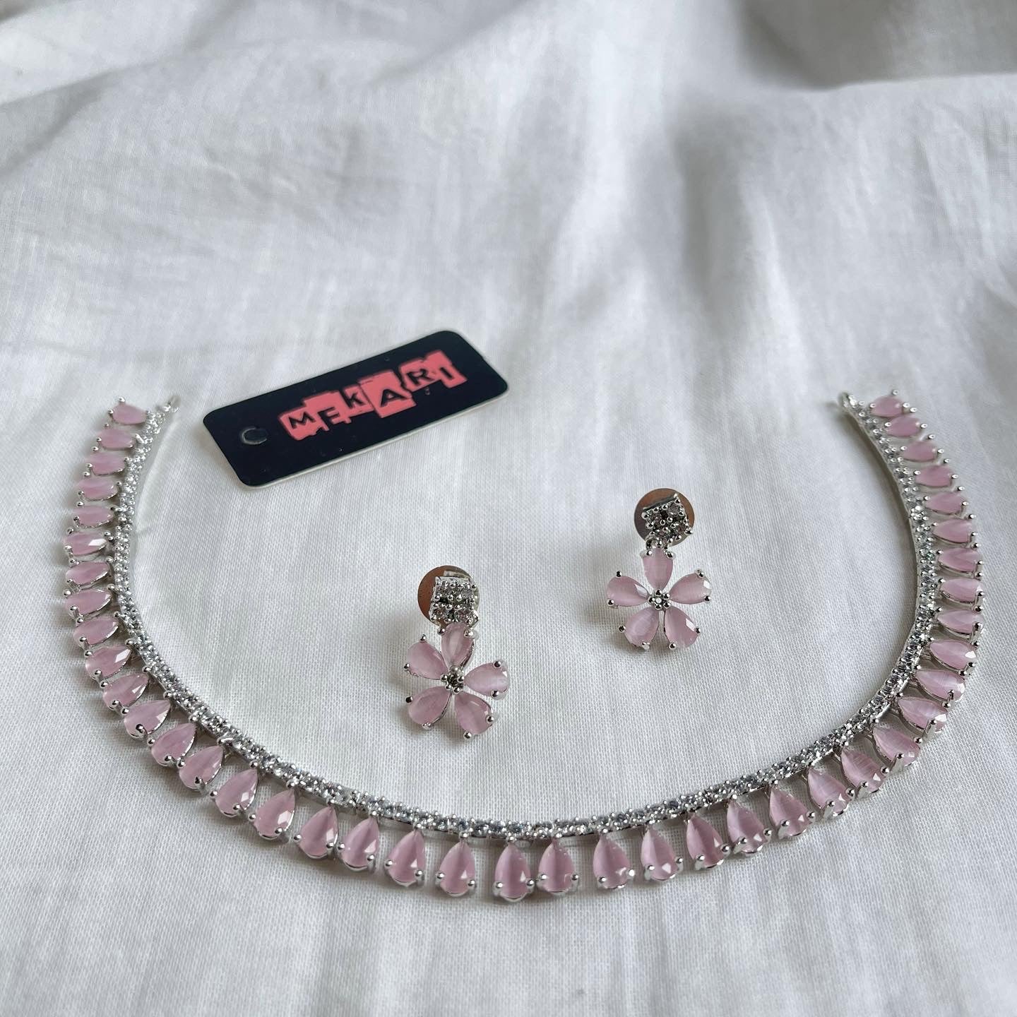 SINGLE LINE ZIRCON SET