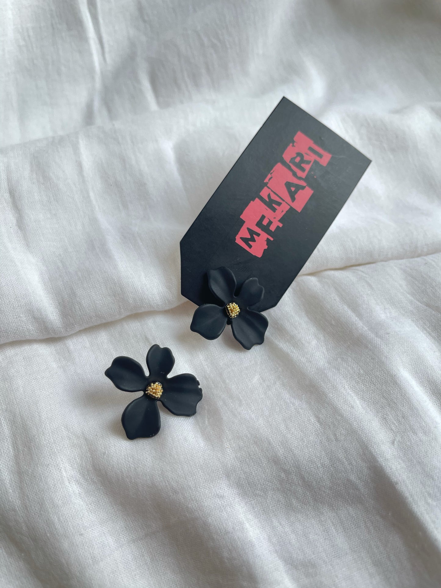 4 PETAL FLOWER STUD
