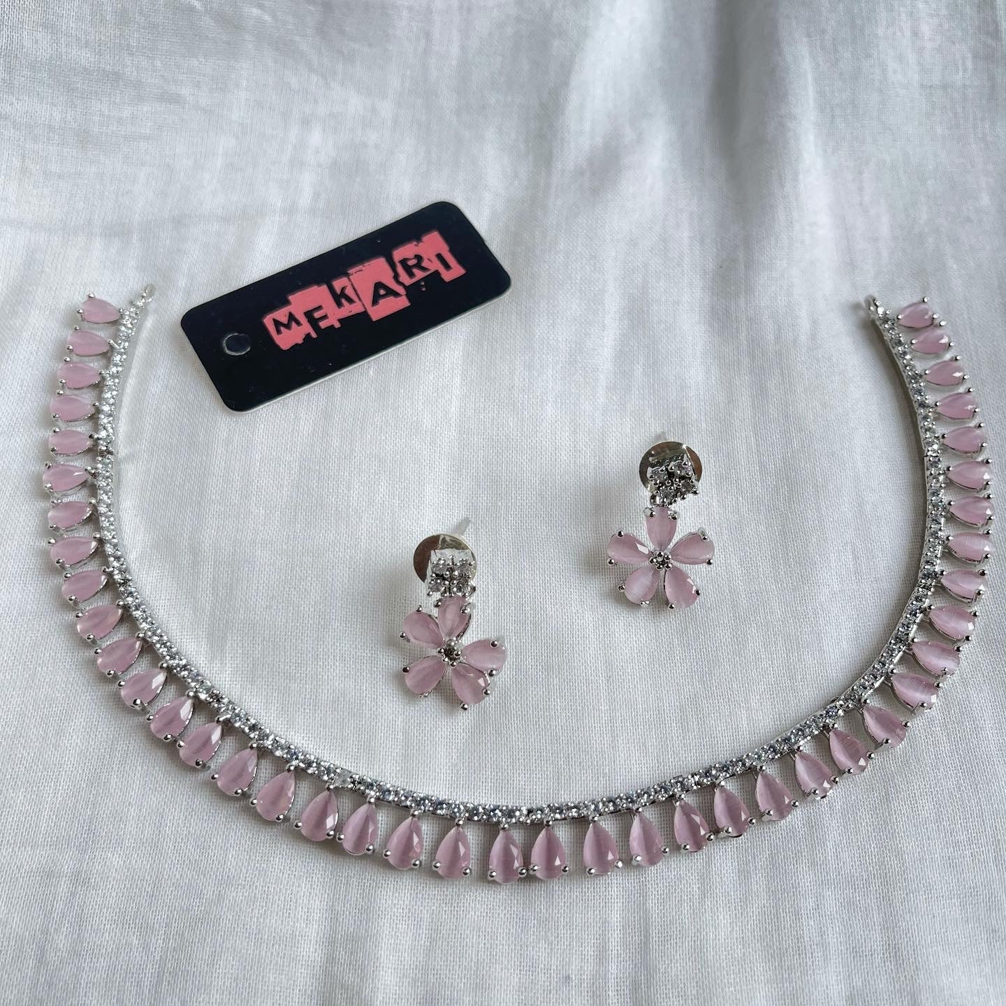 SINGLE LINE ZIRCON SET