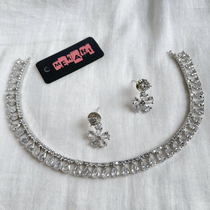 SINGLE LINE ZIRCON SET