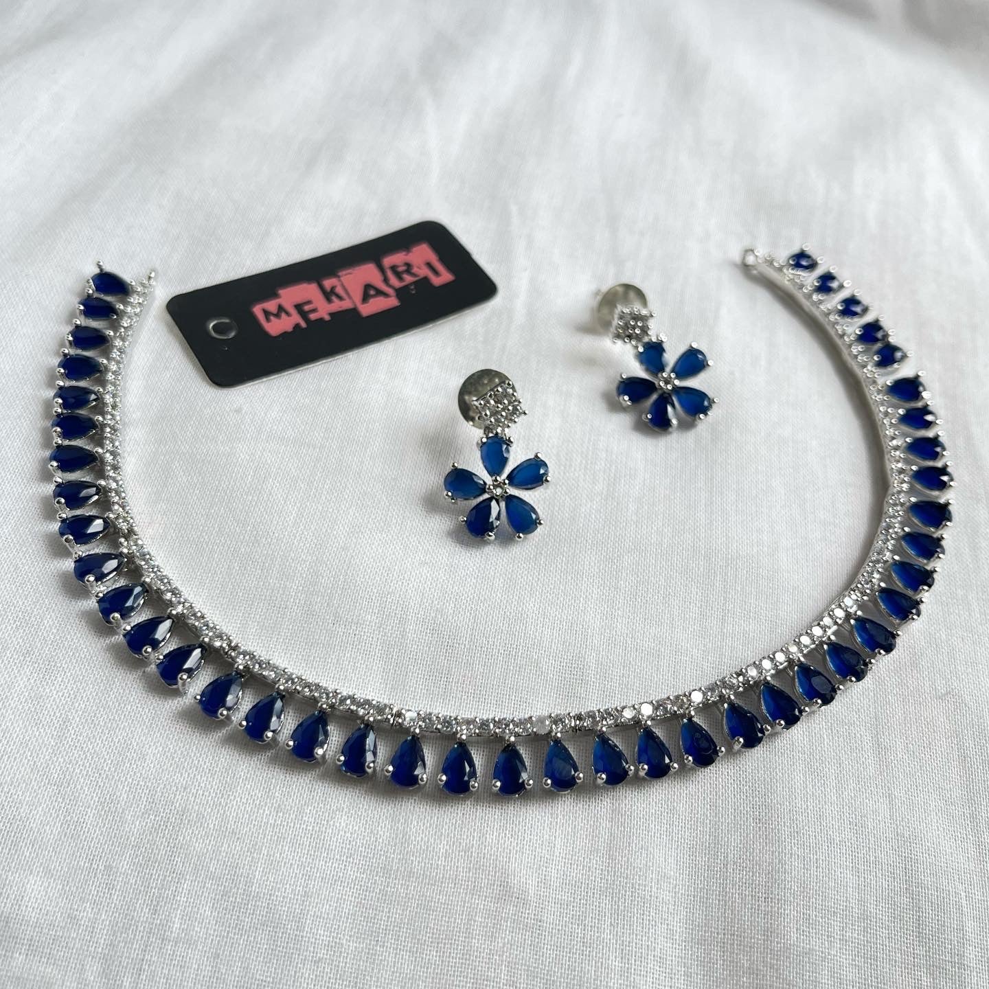 SINGLE LINE ZIRCON SET