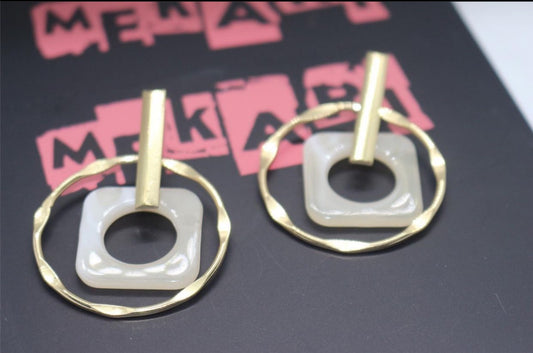 RESIN CIRCULAR EARRINGS