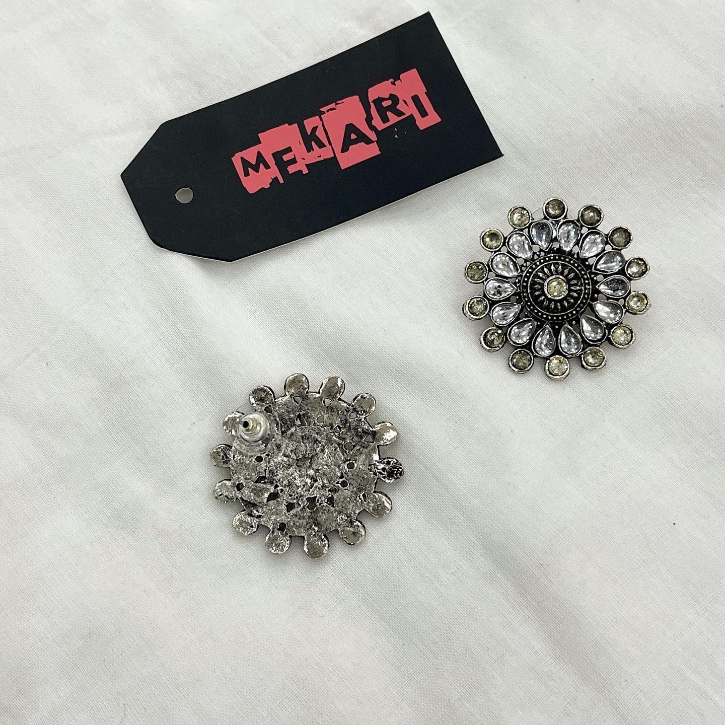 Oxidized Phool Studs