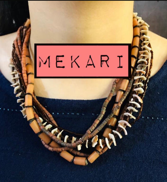 CONTOUR BEADS NECKLACE