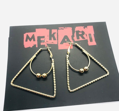 TWISTED TRIANGLE EARRINGS