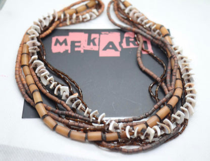 CONTOUR BEADS NECKLACE