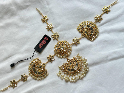 Kundan Maangteeka with Mathaptti