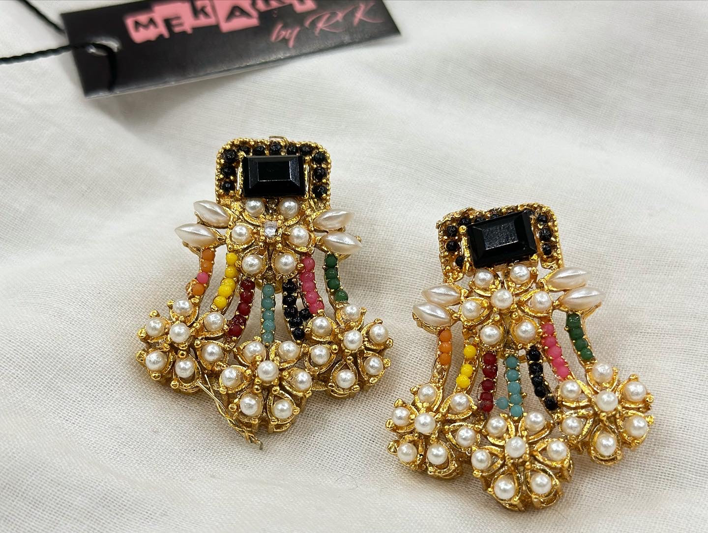 Pankhuri Studs