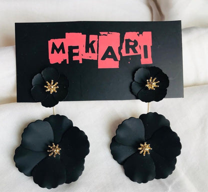 DETACHABLE FLOWER EARRINGS