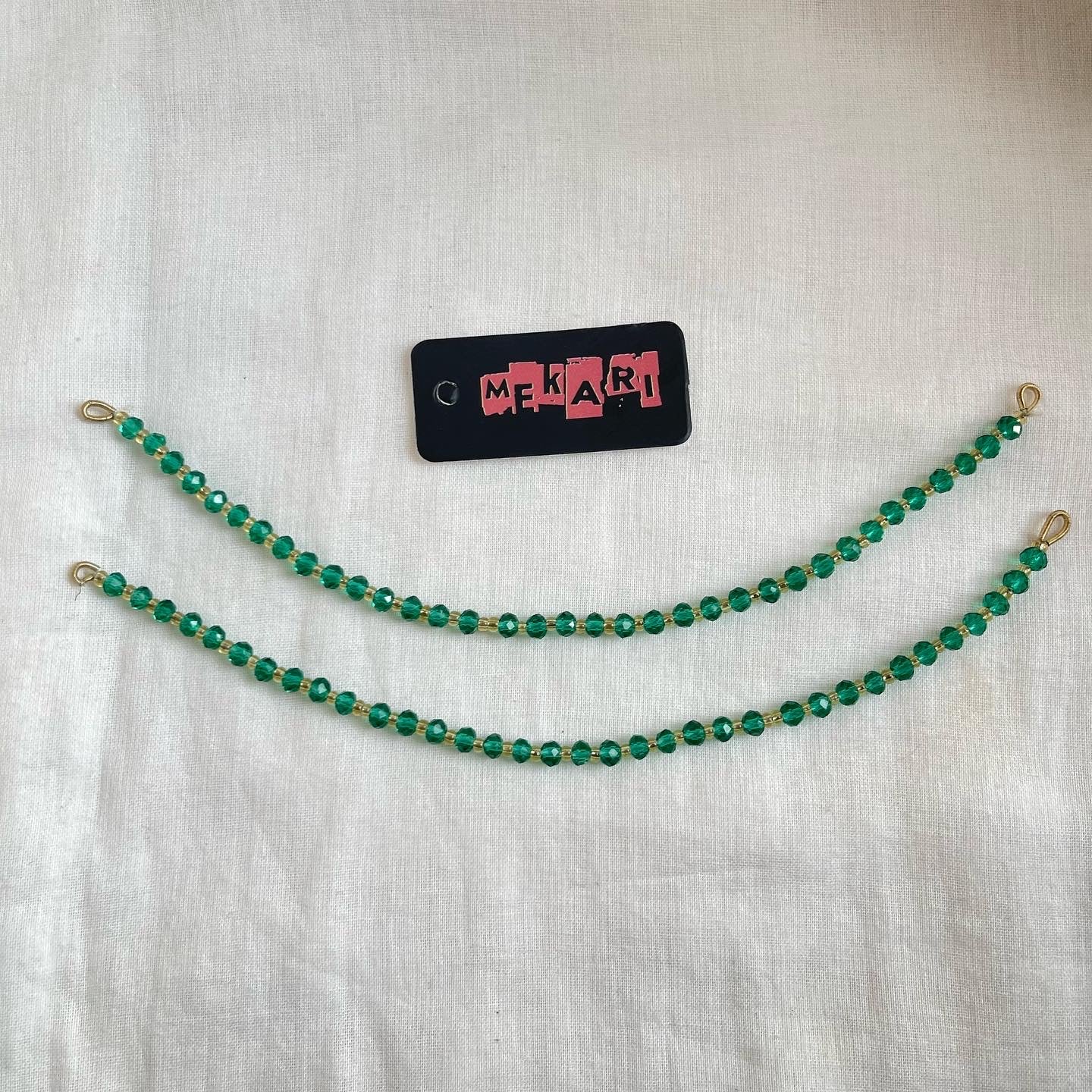 Plain colourful Shara