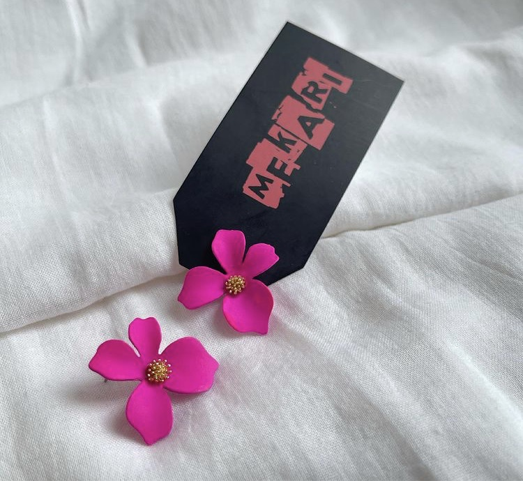 4 PETAL FLOWER STUD