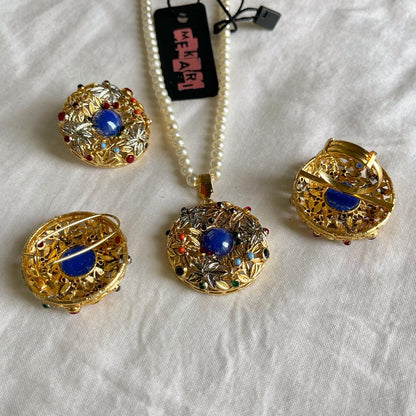 Anum Mala Set In Blue