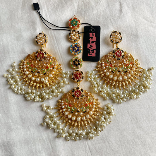 Nirvana Teeka Set in PEARL