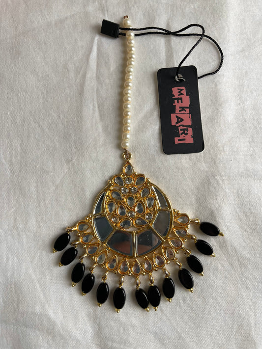 Saniya Teeka in Black