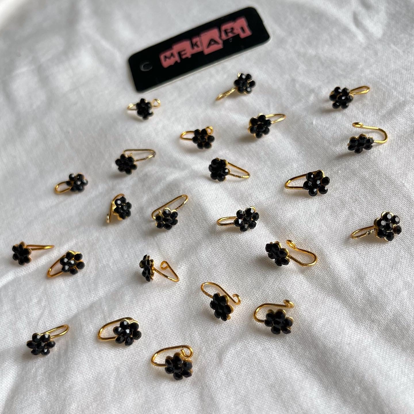 Black Phool Nosecuff