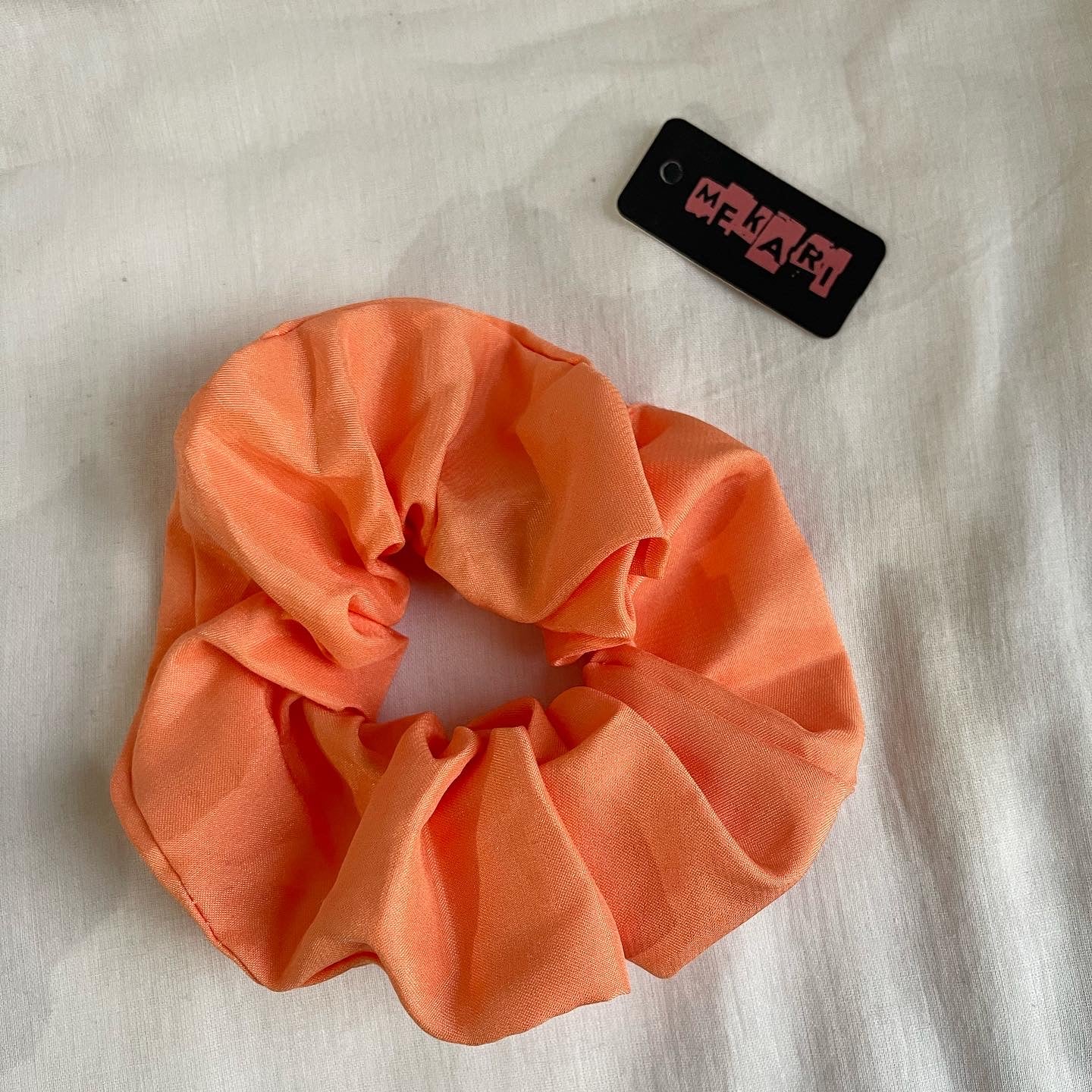 FLORAL & PLAIN SCRUNCHIES