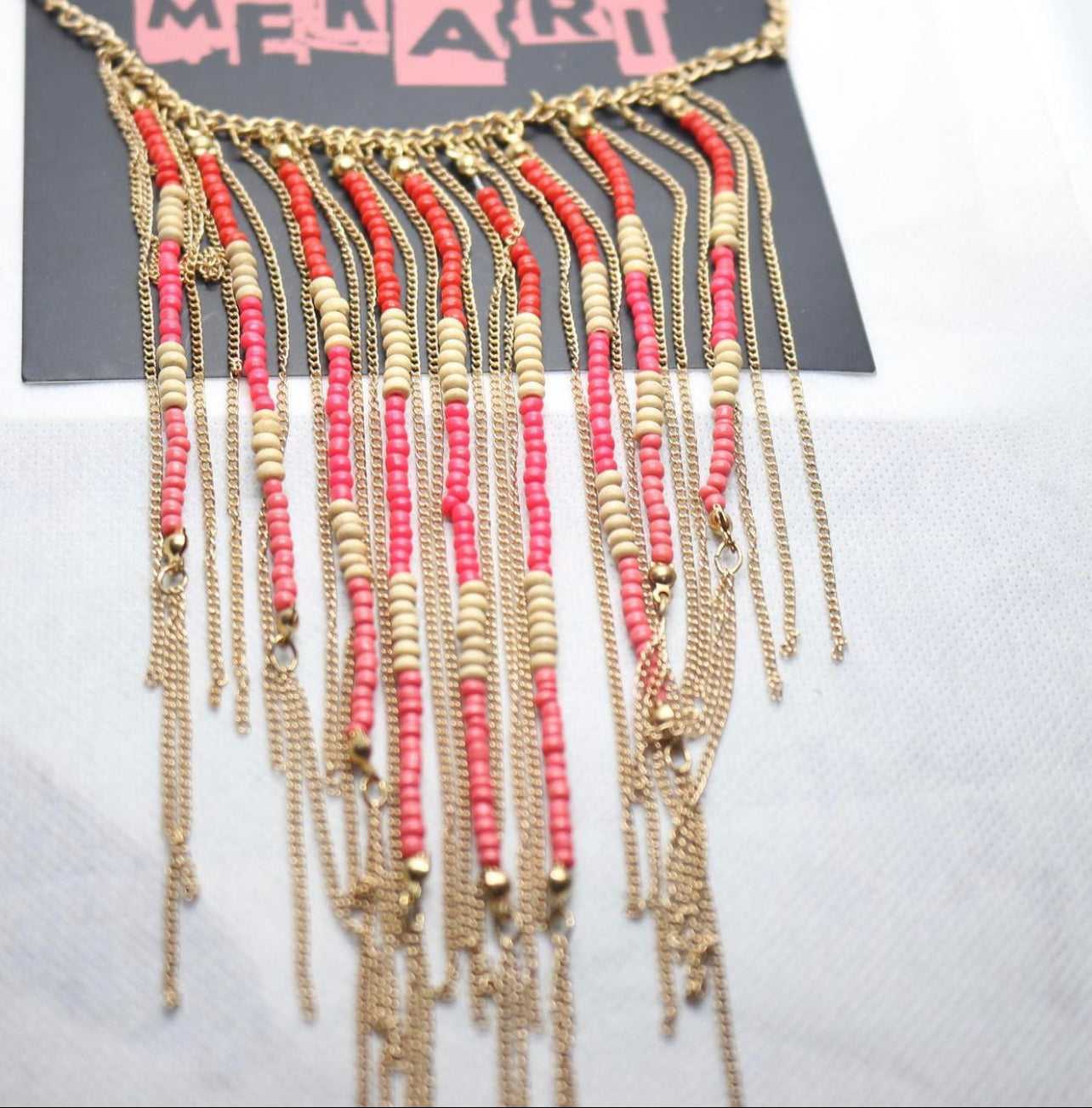 BEAD & CHAIN NECKLACE