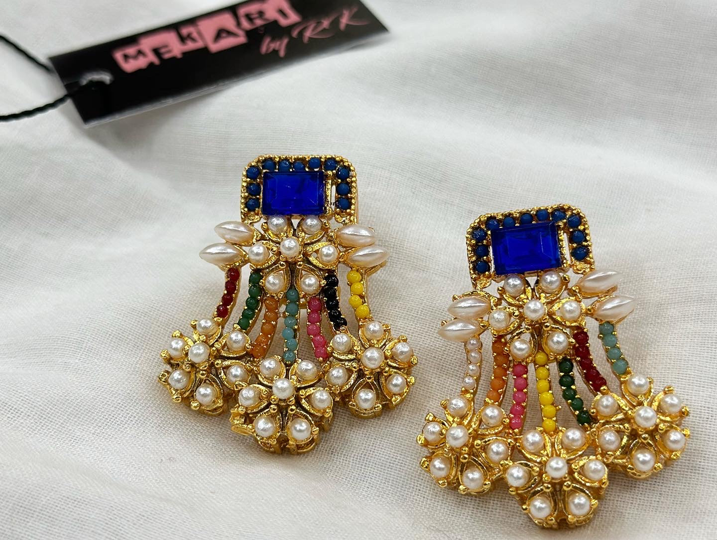 Pankhuri Studs