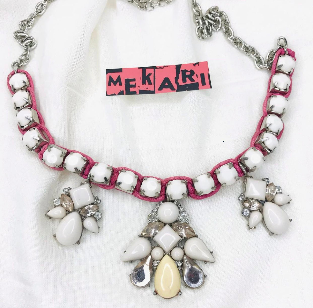 FLORAL CHARM NECKLACE