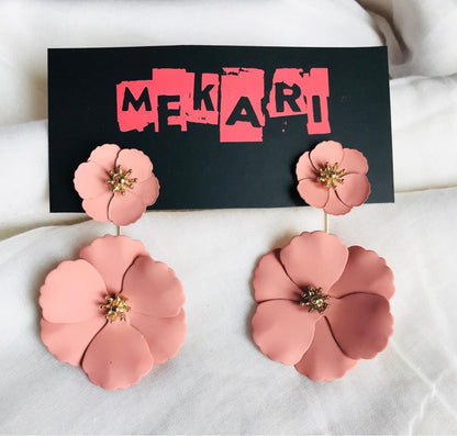 DETACHABLE FLOWER EARRINGS